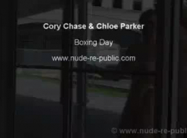 Cory Chase gers गोरा और तंग चूत।